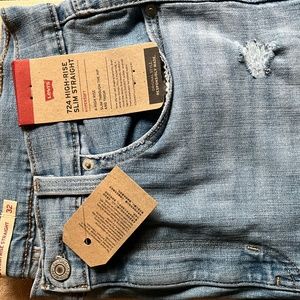 NWT Levi’s women’s jeans